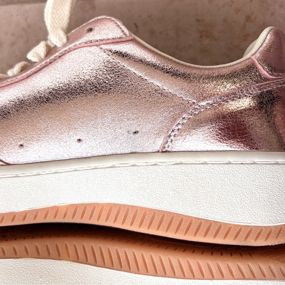 Skechers Women's Sport Court 2.0-Much Metallic Sneaker Sz 8 Rose Gold / Pink New - Picture 8 of 16
